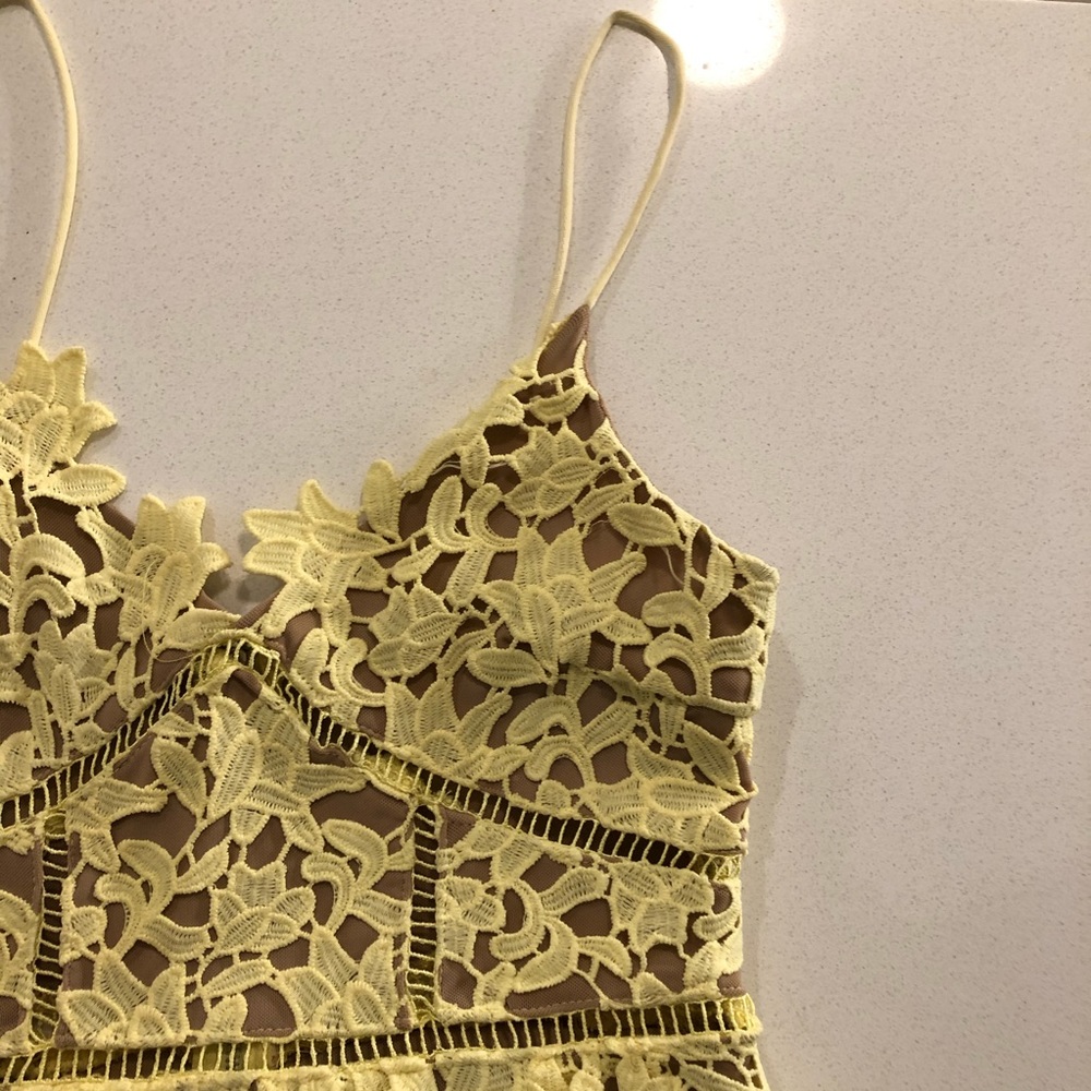 L’Atiste Yellow Floral Crochet Dress Size S 🌟 - Picture 5 of 7